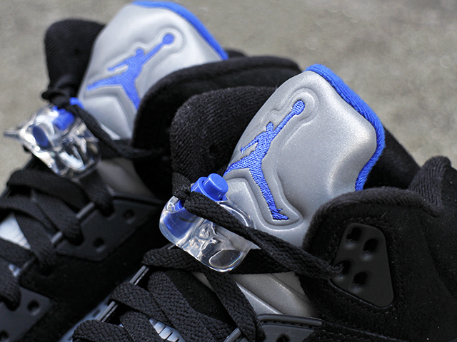 AIR JORDAN 5 RETRO “RACER BLUE”01