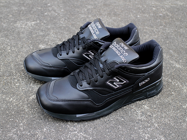 M1500TK BLACK MADE IN ENGLAND01
