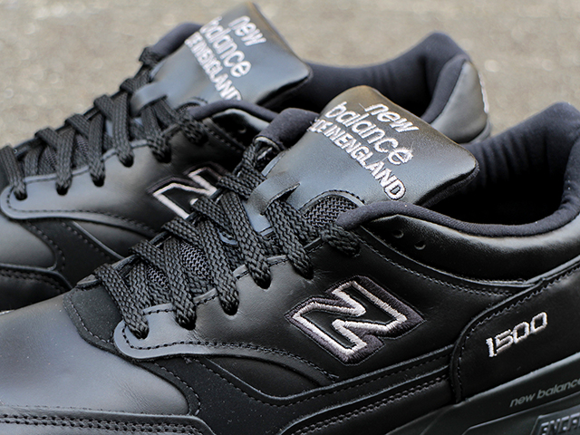 M1500TK BLACK MADE IN ENGLAND01