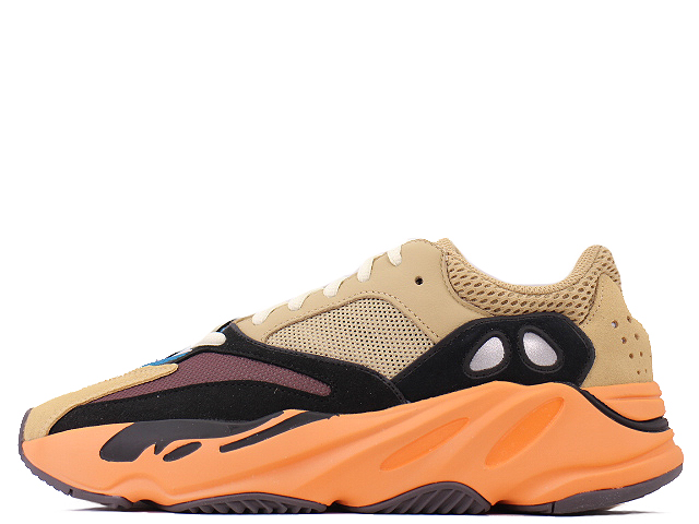 YEEZY BOOST 700 - スニーカーショップSKIT