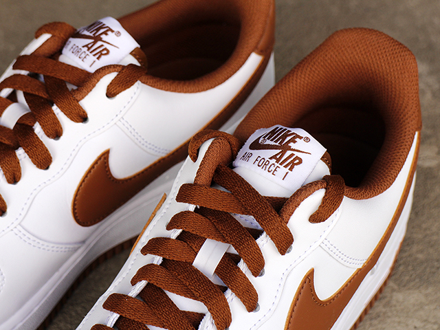 AIR FORCE 1 07 WHITE/PECAN01