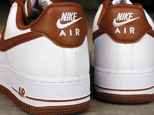 AIR FORCE 1 07 WHITE/PECAN01