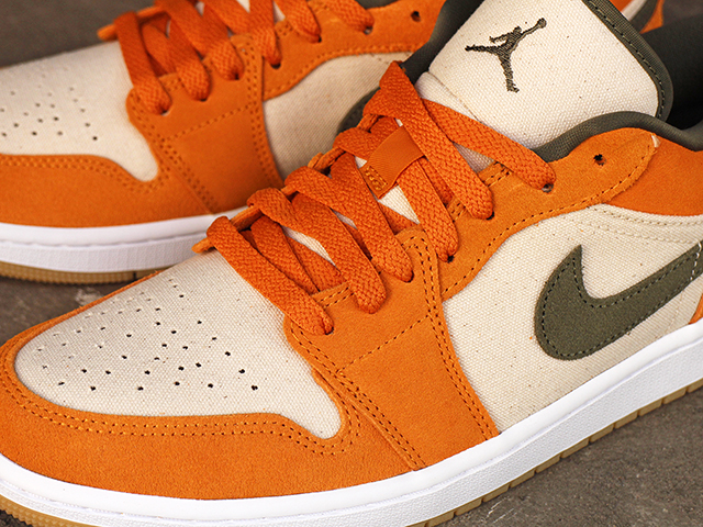 AIR JORDAN 1 LOW SE MEDIUM OLIVE-LIGHT CURRY01