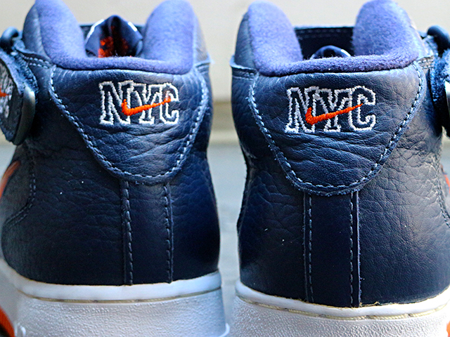 AIR FORCE 1 MID SC “NYC” MIDNIGHT NAVY/SAFETY ORANGE01
