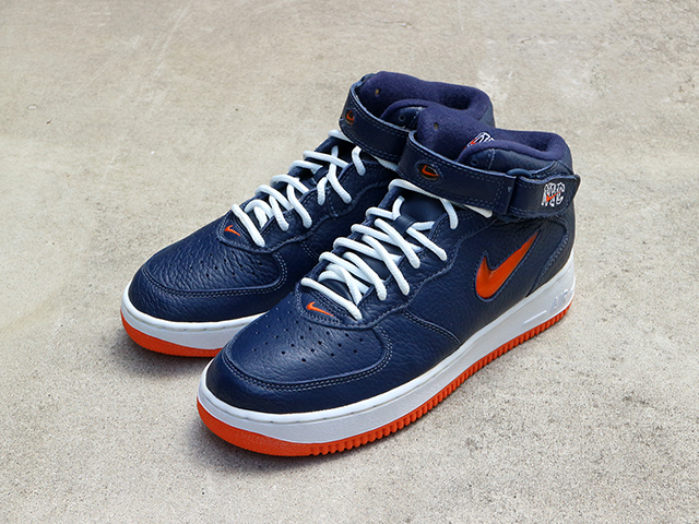 AIR FORCE 1 MID SC “NYC” MIDNIGHT NAVY/SAFETY ORANGE01