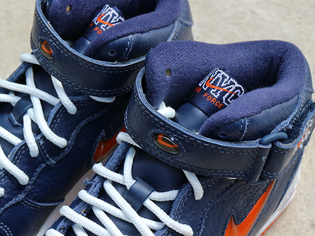AIR FORCE 1 MID SC “NYC” MIDNIGHT NAVY/SAFETY ORANGE01
