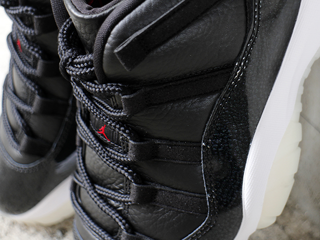 AIR JORDAN 11 RETRO LOW “72-10”01
