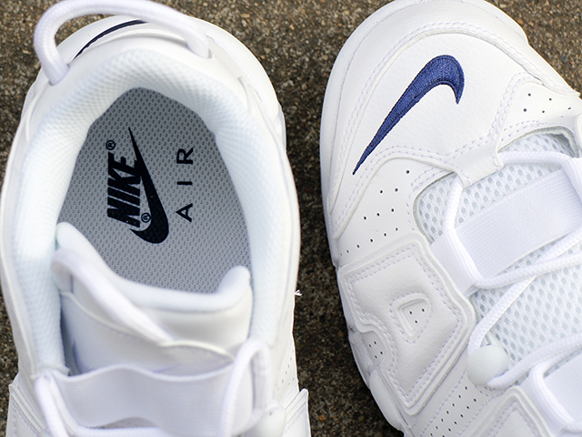 AIR MORE UPTEMPO 96 WHITE/MIDNIGHT NAVY01