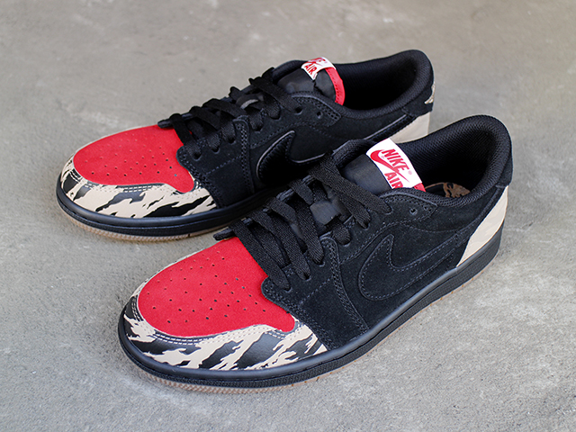 AIR JORDAN 1 RETRO LOW OG SP “SOLEFLY”01