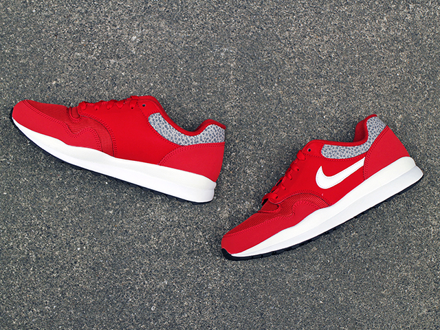 AIR SAFARI “UNIVERSITY RED”01