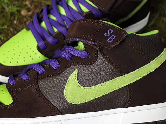 DUNK MID PRO SB “DONATELLO” 200801