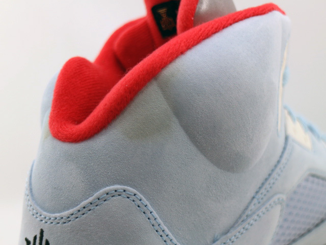 Air jordan trophy deals room 5