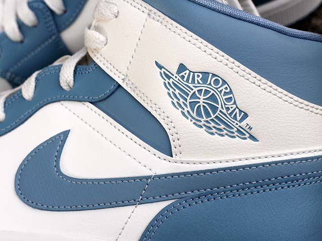 WMNS AIR JORDAN 1 MID “WHITE/UNIVERSITY BLUE”01