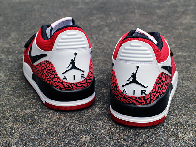 AIR JORDAN LEGACY 312 LOW “CHI”01