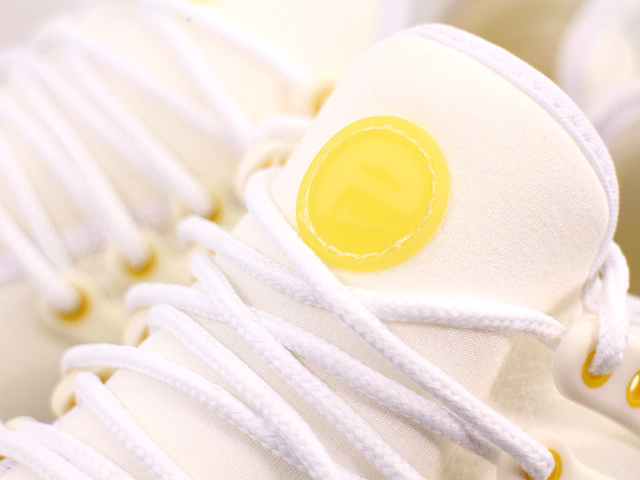 WMNS AIR PRESTO 878068-104 - 5