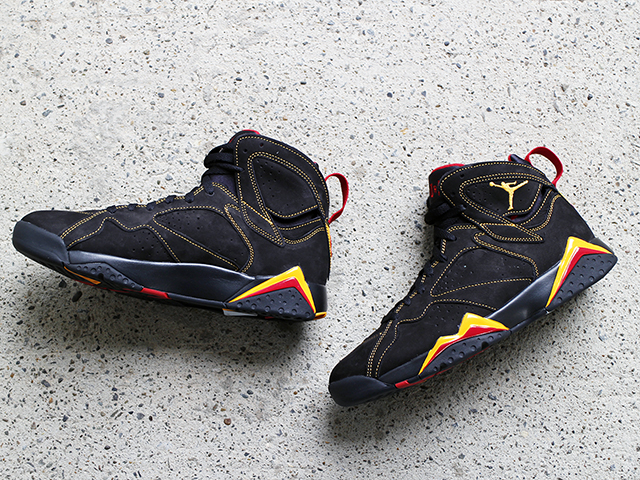 AIR JORDAN 7 RETRO “BLACK/CITRUS”01