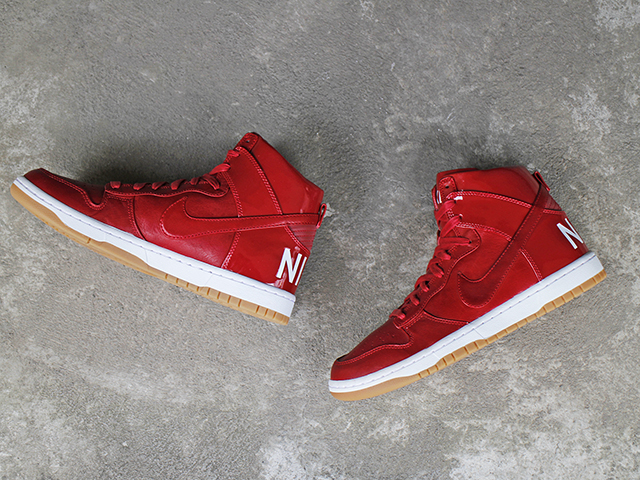 DUNK LUX SP GYM RED01