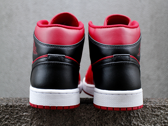 AIR JORDAN 1 MID “GYM RED/BLACK”01