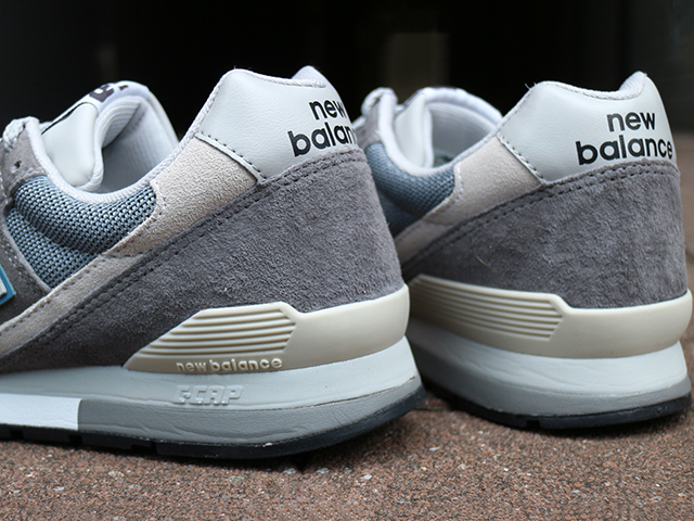 CM996CB2  LIGHT GRAY01