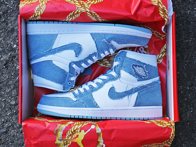 WMNS AIR JORDAN 1 RETRO HI OG WHITE/BOARDER BLUE01