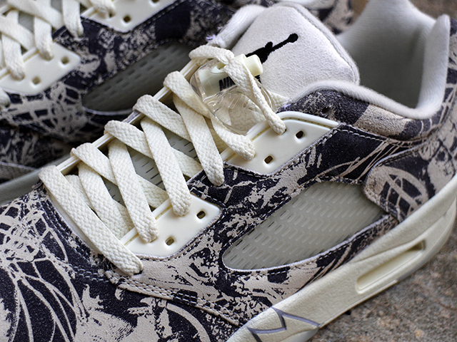 WMNS AIR JORDAN 5 RETRO LOW COCONUT MILK01
