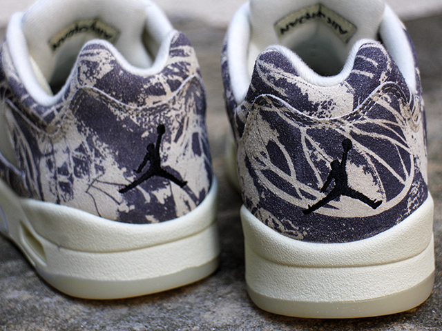 WMNS AIR JORDAN 5 RETRO LOW COCONUT MILK01