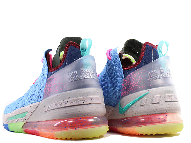 LEBRON 18 DM2813-400 - 4