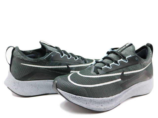 ZOOM FLY 4 CT2392-002 - 1