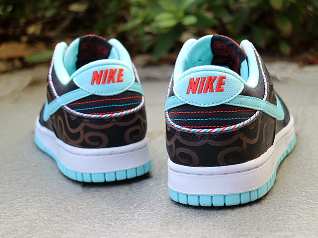 DUNK LOW SE “BARBER SHOP” BLACK01