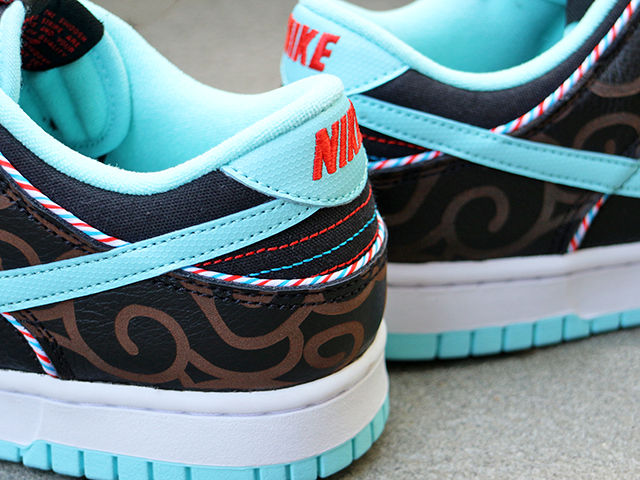 DUNK LOW SE “BARBER SHOP” BLACK01