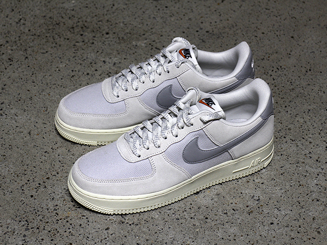 AIR FORCE 1 07 LV8 “SAIL/PHOTON DUST”01