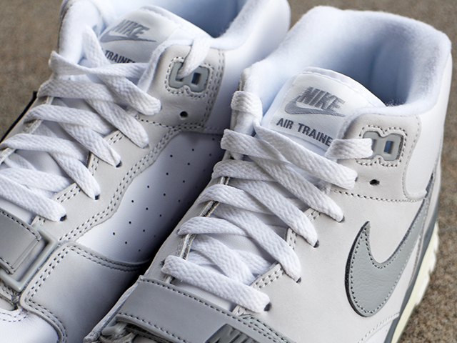 AIR TRAINER 1 “PHOTON DUST”01