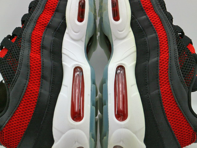 AIR MAX 95 ESSENTIAL 749766-039 - 7