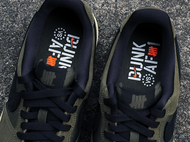 AIR FORCE 1 LOW SP “UNDEFEATED” CARGO KHAKI01