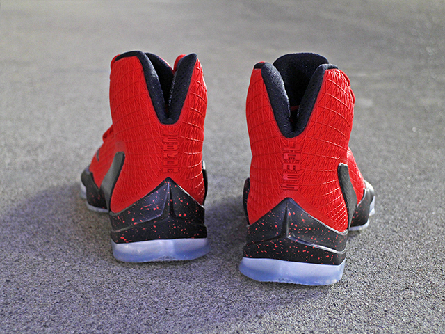 LEBRON 13 ELITE “UNIVERSITY RED”01