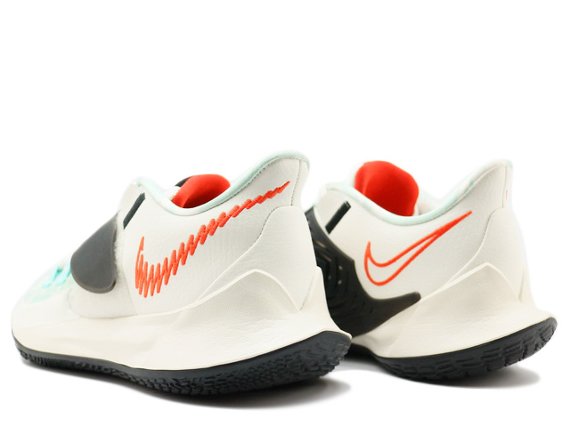 KYRIE LOW 3 CJ1286-101 - 3