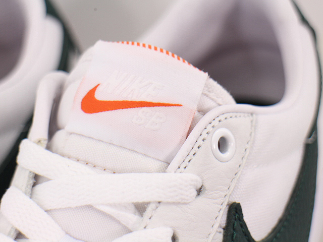 ZOOM BLAZER LOW PRO GT ISO - スニーカーショップSKIT