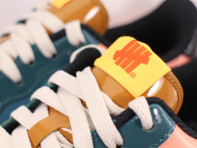 AIR FORCE 1 LOW SP DV5255-500 - 3