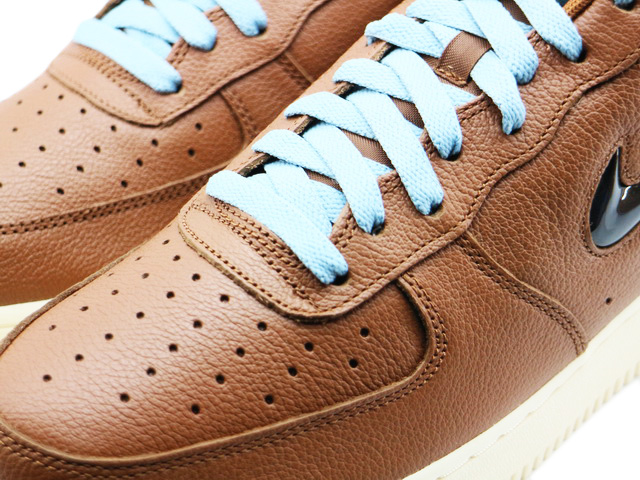 AIR FORCE 1 07 PREMIUM DO9785-200 - 4