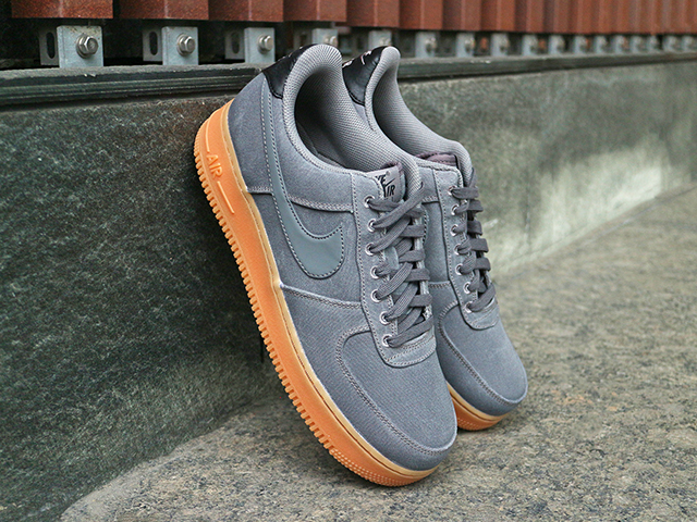 AIR FORCE 1 07 LV8 STYLE “FLAT PEWTER”01