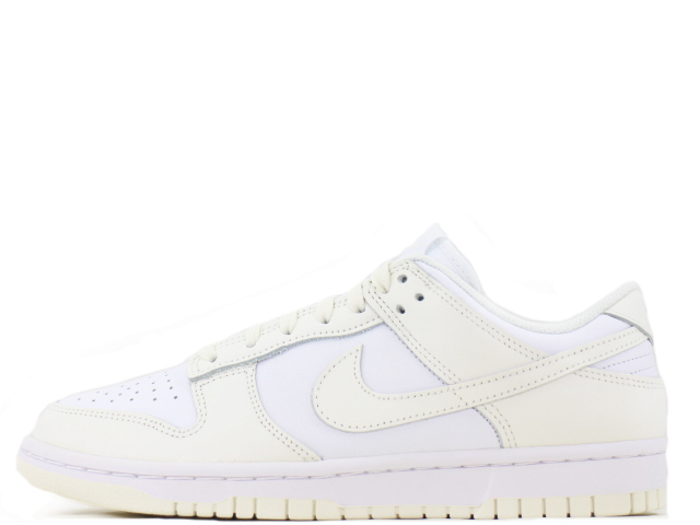 WMNS DUNK LOW