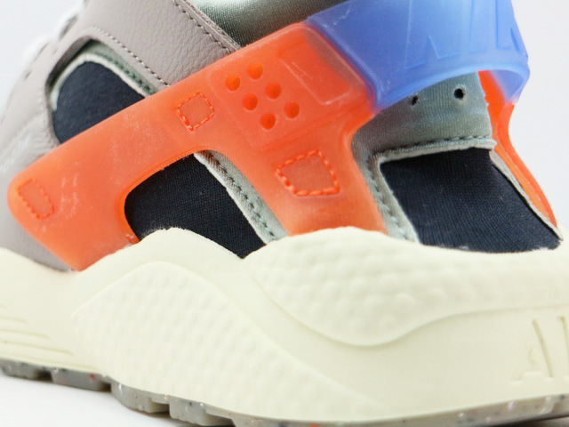 AIR HUARACHE PRM DV0781-001 - 6