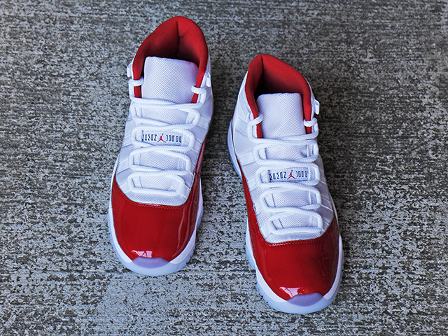 AIR JORDAN 11 RETRO WHITE/VARSITY RED01