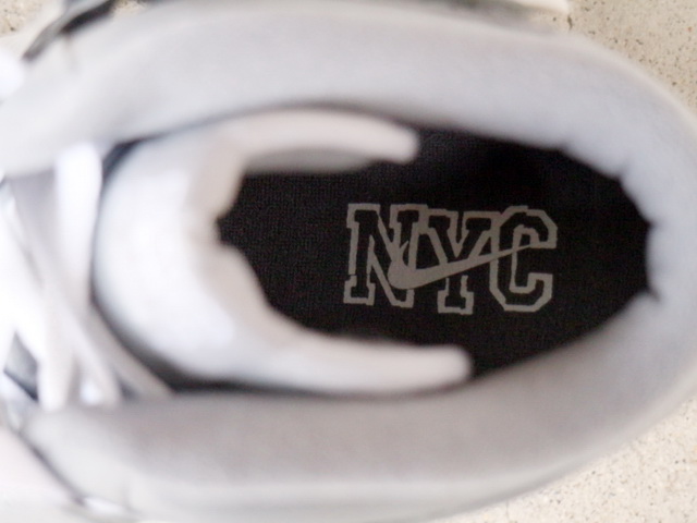 AIR FORCE 1 MID QS “NYC” GREY01