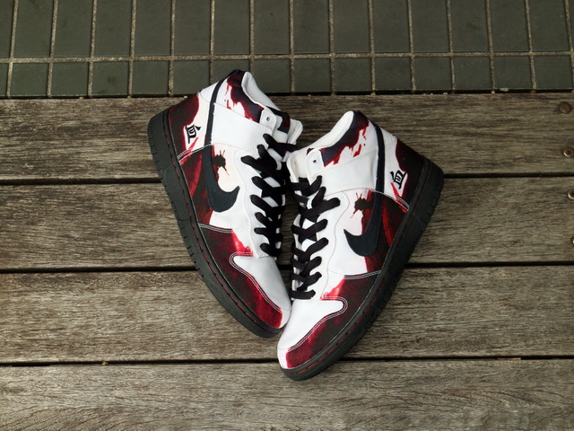 DUNK HIGH PRO SB “MELVINS/血”01