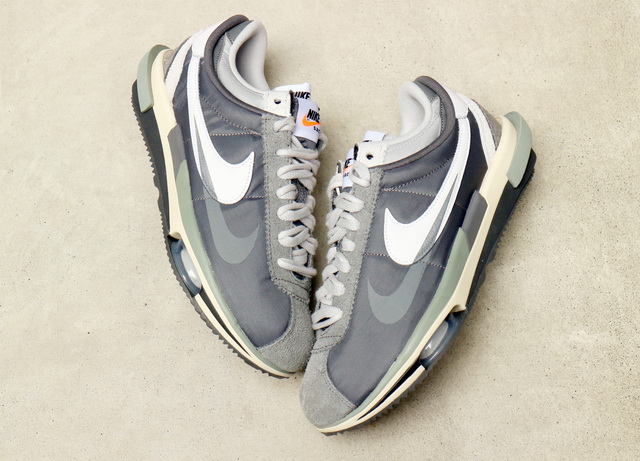 ZOOM CORTEZ SP “SACAI” IRON GREY/DARK GREY01