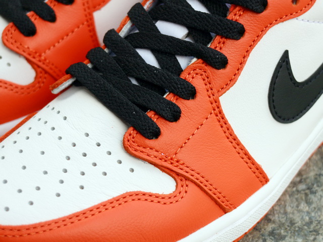AIR JORDAN 1 LOW OG “ORANGE/BLACK-WHITE”01