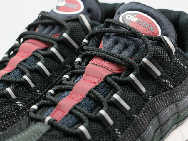 AIR MAX 95 ESSENTIAL DQ3982-001 - 5