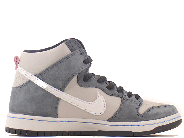 SB DUNK HIGH PRO DJ9800-001 - 1