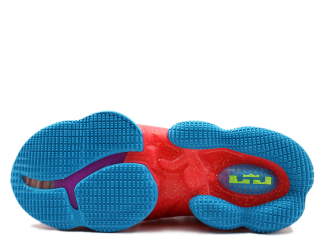 LEBRON 19 CZ0203-600 - 4